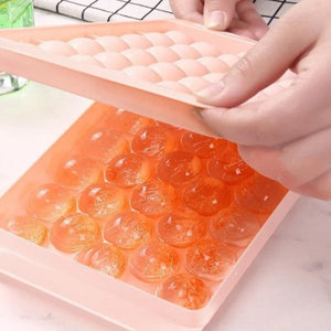 Mini Round Ice Cube Tray Plastic Diamond Moulds Ice Ball Random Color