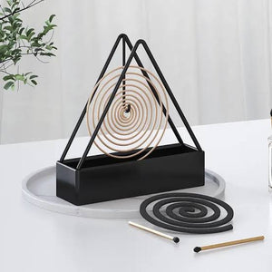 Triangle Mosquito Coil Holder, Spiral Mosquito Coil Stand Metal Body Insect Repellent Rack (random Color)